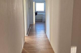 Wohnung mieten in 94377 Steinach, Helle und freundliche 4-Zimmer-Wohnung mit Balkon in Steinach