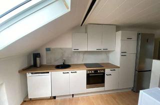 Wohnung mieten in Rosenallee 23, 52249 Eschweiler, Helle 3-Zimmer Dachgeschosswohnung in Eschweiler