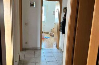 Wohnung mieten in 46483 Wesel, Gepflegte Wohnung mit dreieinhalb Zimmern sowie Balkon und Einbauküche in Wesel