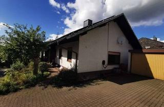 Einfamilienhaus kaufen in 57271 Hilchenbach, Renovierungsbedürftiges Haus mit viel Potential und Top-Ausbau Möglichkeit in Helberhausen