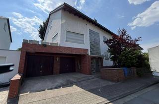 Mehrfamilienhaus kaufen in Stresemannstraße 13, 63486 Bruchköbel, Mehrfamilienhaus mit 3 Wohneinheiten, Pool, Sauna und Ausbaureserve!