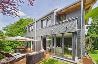 Einfamilienhaus kaufen in 82041 Oberhaching, Architektonisches Juwel: Einfamilienhaus mit hochwertiger Ausstattung - sehr viel Privatsphäre