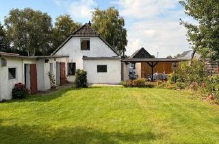 Einfamilienhaus kaufen in 26954 Nordenham, Nordenham - Einfamilienhaus mit großem Grundstück, Feldblick, Ausbaureserve