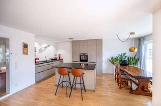Wohnung kaufen in 82515 Wolfratshausen, Attraktive 3-Zimmer-Wohnung in angenehm ruhiger Umgebung.