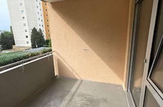 Wohnung mieten in 64625 Bensheim, Gepflegte 3-Zimmer-Wohnung mit Balkon im 1. OG