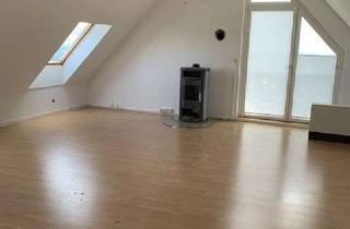 Wohnung mieten in Unterreichenbacher Straße, 75331 Engelsbrand, Großzügige 4-Zimmer-Maisonettewohnung mit Balkon, Fußbodenheizung und Kaminofen