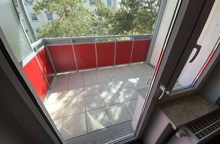 Wohnung mieten in Emmy-Schach-Straße, 06886 Lutherstadt Wittenberg, 4-Zimmerwohnung mit Balkon
