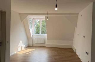 Wohnung mieten in Wilhelmstraße, 14624 Dallgow-Döberitz, Wohnen im Denkmal - frisch sanierte 115-m²-Dachgeschosswohnung mit großem Wohnbereich