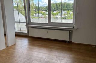 Wohnung mieten in Oenekinger Weg 72a, 58509 Lüdenscheid, Schöne 3-Zimmer-Wohnung in Lüdenscheid Oeneking