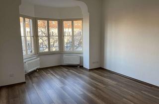 Wohnung mieten in Franz-Mehring-Straße 41, 08058 Pölbitz, Große und renovierte 3-Zimmer-Wohnung für die Familie