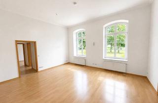 Wohnung mieten in Schlosstraße 10, 19067 Leezen, Exklusives Wohnen im Schloss – Große 2-Zimmer Erdgeschosswohnung!