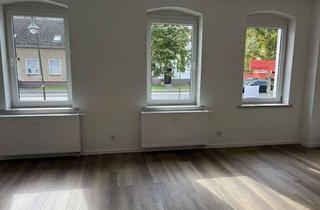 Wohnung mieten in Ernst-Thälmann-Straße 42, 16244 Schorfheide, Helle Erdgeschosswohnung mit Balkon, Garten & Stellplatz in Schorfheide