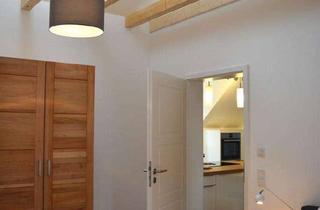 Wohnung mieten in 86875 Waal, Stilvolle Dachgeschosswohnung