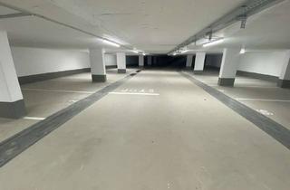 Garagen mieten in Am Falkenberg 11, 12524 Altglienicke, Tiefgaragenstellplatz in Grünau