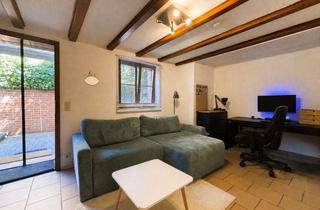 Wohnung mieten in 66119 Saarbrücken, Diese Wohnung ist ideal für alleinstehende Personen mit EKB und eigenen Außenbereich.