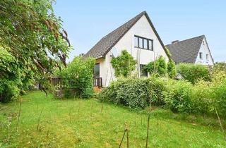 Einfamilienhaus kaufen in 23881 Lankau, Sanierungsbedürftiges Einfamilienhaus mit viel Potential auf liebevoll angelegtem Grundstück!