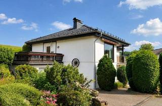 Einfamilienhaus kaufen in 51789 Lindlar, Gepflegtes Einfamilienhaus mit Blick ins Grüne im Herzen von Lindlar