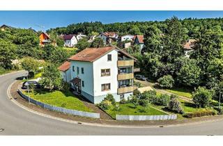 Haus kaufen in 74842 Billigheim, Großzügiges Zweifamilienhaus für die ganze Familie mit Nutzgarten und Garagen