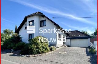 Haus kaufen in 56307 Dürrholz, Geräumiges Zweifamilienhaus mit Doppelgarage und großem Garten