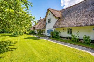 Haus kaufen in 24994 Jardelund, Ruheoase unter Reet: Anwesen mit 635 m² Wfl./Nfl., Ausbaureserve, ELW & Zusatzgrundstück