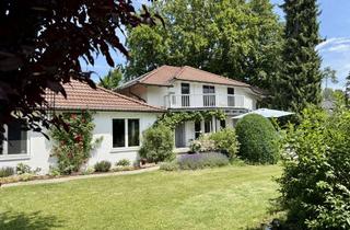 Villa kaufen in 86911 Dießen, Moderne Landhausvilla mit Gästeeinheit -parkähnliches Grundstück nur wenige Schritte zum See