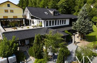 Haus kaufen in 94538 Fürstenstein, Großzügiges Zweifamilienhaus mit zwei separaten Wohnungen