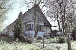 Haus kaufen in Zum Schmiedeweg 18, 14641 Nauen, 2-Familienhaus in Nauen OT Quermathen zu verkaufen
