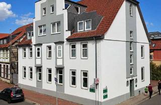 Anlageobjekt in Schloßstr. 10, 31303 Burgdorf, Attraktives Mehrfamilienhaus mit Mietentwicklungspotenzial in 31303 Burgdorf-Kernstadt