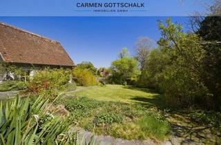 Grundstück zu kaufen in 82343 Pöcking, Sonniges 872m² Familiengrundstück mit Vorbescheid in Pöcking