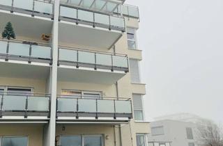 Immobilie mieten in 97688 Bad Kissingen, Wunderschöne und lichtdurchflutete 4,5 Zimmer-Wohnung mit Balkon und Ausblick