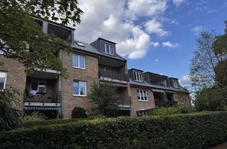 Wohnung mieten in Wildenhofeck 20, 21465 Reinbek, Helle 2-Zimmer-Wohnung mit Balkon & neuer Einbauküche in Reinbek