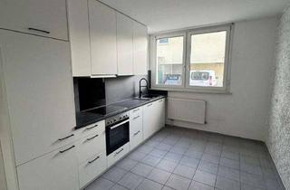 Wohnung mieten in Lorscherstraße 68, 68519 Viernheim, Moderne 2 Zimmer Wohnung mit EBK & Terrasse