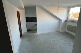 Sozialwohnungen mieten in 58119 Hohenlimburg, Gepflegte 2-Zimmer-DG-Wohnung mit Garage, WBS erforderlich