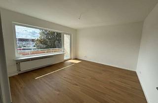 Wohnung mieten in 23562 St. Jürgen, Erstbezug nach Sanierung - 3 Zi mit Loggia in Uni-Nähe (WG geeignet) & Stellplatz zu vermieten!