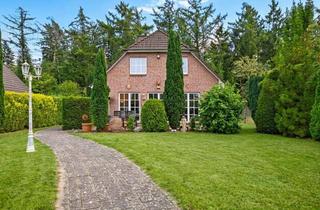 Einfamilienhaus kaufen in 24558 Henstedt-Ulzburg, Raumwunder-Einfamilienhaus in Waldrandlage mit viel Entwicklungspotenzial – Henstedt-Rhen