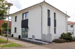 Haus mieten in 74172 Neckarsulm, Wohntraum mit offenem Kamin und Pool