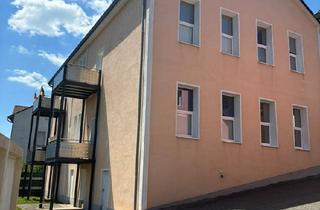 Wohnung kaufen in 66280 Sulzbach, Gepflegte 3-ZKB-Wohnung in ruhiger Lage
