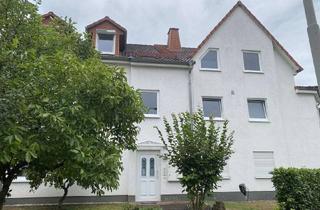 Wohnung kaufen in Steinbacher Hohl 31, 60488 Praunheim, Frankfurt Praunheim Zentrale Lage 3 Zimmer Erdgeschoss mit Garten