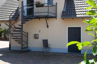 Wohnung kaufen in 63762 Großostheim, Großzügige Eigentumswohnung von 2003 mit besonderem Wohngefühl – ideal für Paare oder junge Familien