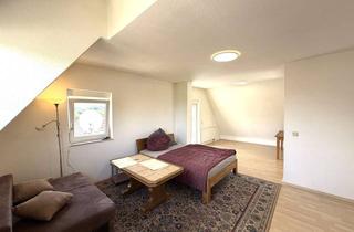 Wohnung kaufen in 74933 Neidenstein, Charmante 2-Zimmer-Wohnung mit Balkon und zusätzlichem ausgebautem Spitzboden