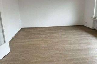 Wohnung mieten in Herzbergstraße 25-33, 61350 Bad Homburg, 2-Zimmer-Wohnung mit Balkon in ruhiger Lage