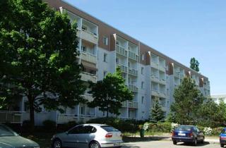 Wohnung mieten in Hanns-Eisler-Str. 23, 02943 Weißwasser, 2 Raum-Wohnung mit Balkon