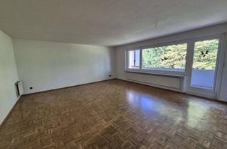 Wohnung mieten in Pellwormer Straße 40, 28259 Mittelshuchting, Großzügig & hell: 113 m² mit großem Balkon, 2 Bädern, Einbauküche & Garage