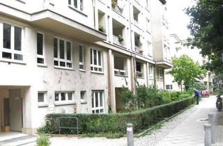 Wohnung mieten in Kissinger Str. 13, 12157 Steglitz, 2-Zimmer am Lauenburger Platz mit Balkon