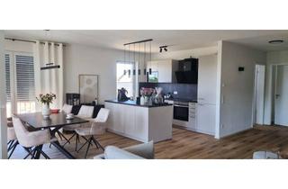 Wohnung mieten in Amorbacherstrasse 10, 74177 Bad Friedrichshall, Neuwertige 4-Zi.-Wohnung mit 15 m² Süd-Loggia, EBK & TG-Stellplat – gegenüber Schwarz-IT-Campus