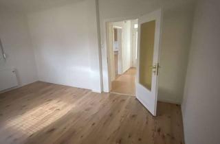Wohnung mieten in Brombachtaler Straße 20, 64732 Bad König, Wohnen mit Charakter: Vier-Zimmer-Wohnung in Bad König