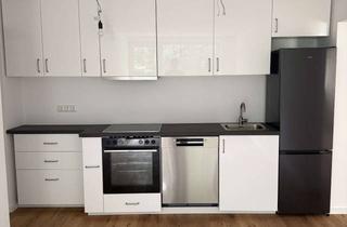 Wohnung mieten in Karl-Marx-Ring 96, 81735 München, Großzügiges Wohnen in Perlach: Kernsanierte, helle 4-Zimmer-Wohnung mit Balkon