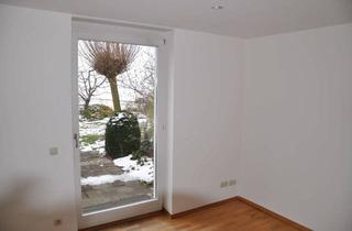 Wohnung mieten in 97508 Grettstadt, Gepflegte 2-Zimmer-EG-Wohnung mit Balkon und Einbauküche in Grettstadt-Obereuerheim