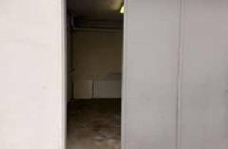 Garagen mieten in An Der Bergbahn, 42289 Wuppertal, Stellplatz in Doppelgarage für Wohnmobil / Campingbus