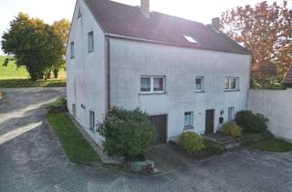 Haus kaufen in 01877 Bischofswerda, Zweifamilienhaus in traumhafter Aussichtslage – großzügig wohnen mit vielen Möglichkeiten